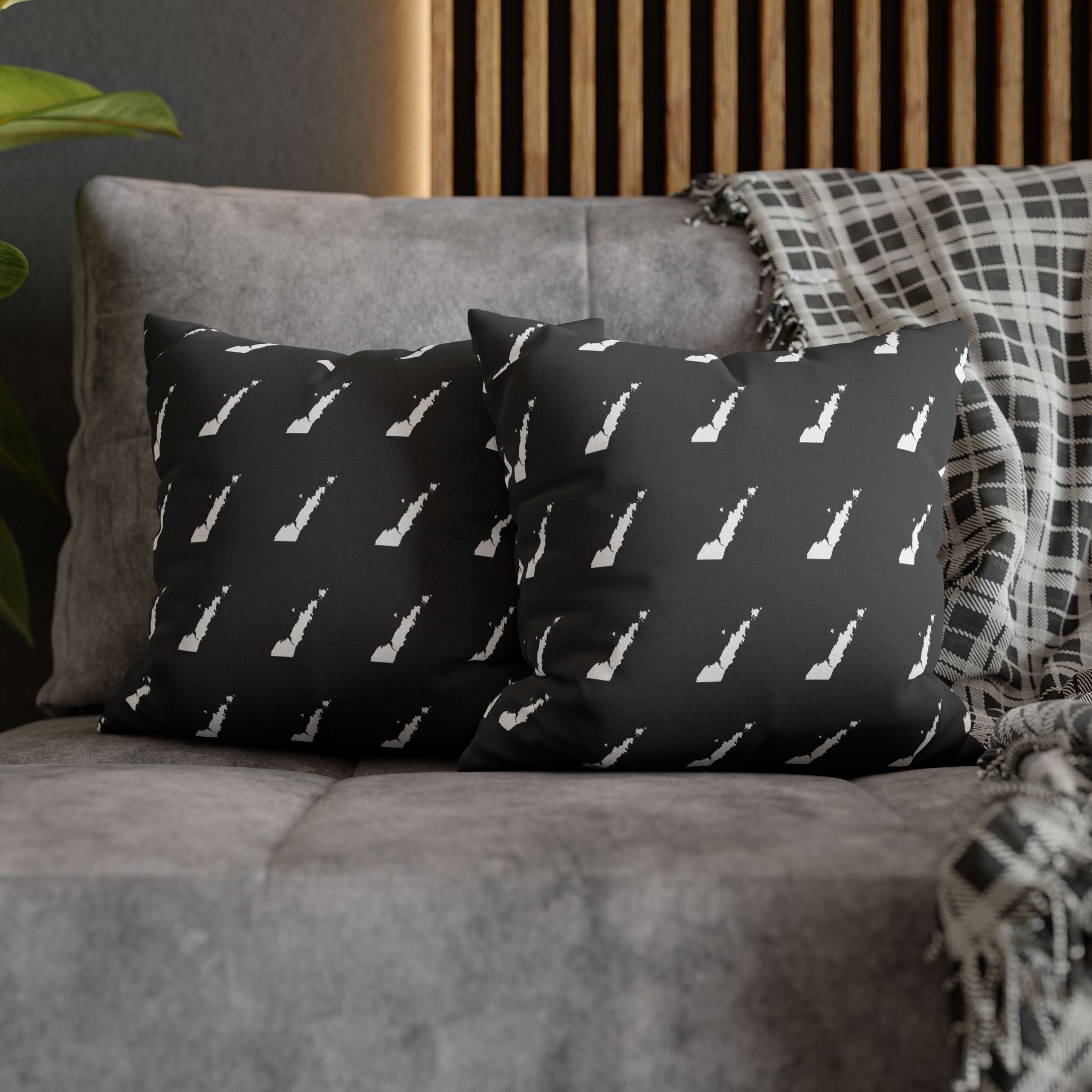 Door County Silhouette Pattern Pillow — Monochrome Decorative Throw Pillowcase